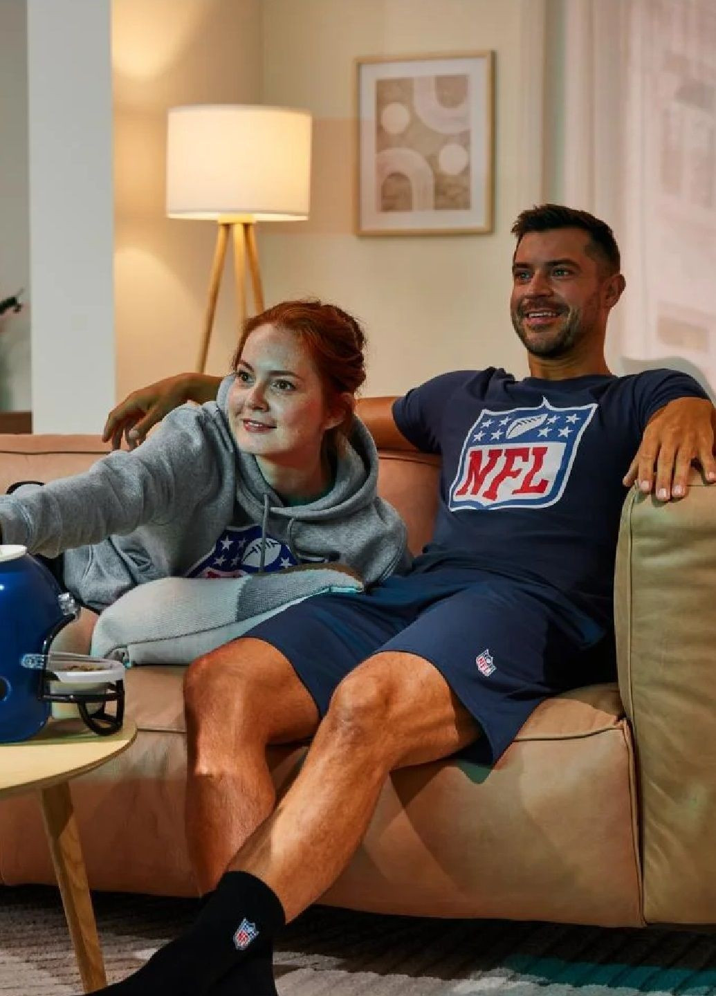 Темно-синяя футболка NFL