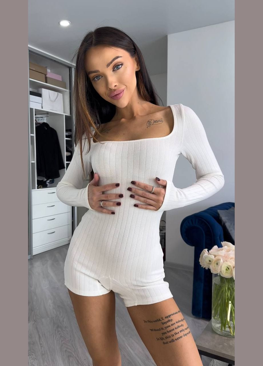 Жіночий короткий комбінезон з квадратним вирізом Avanti комбінезон-шорти білий повсякденний ангора