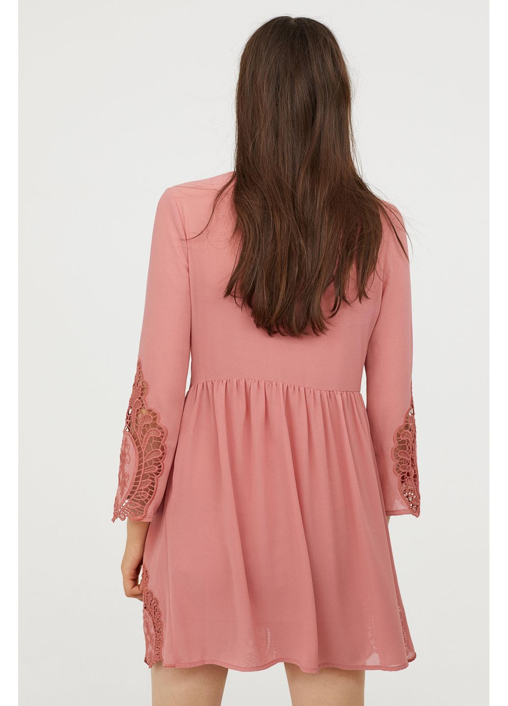 Розовое платье H&M