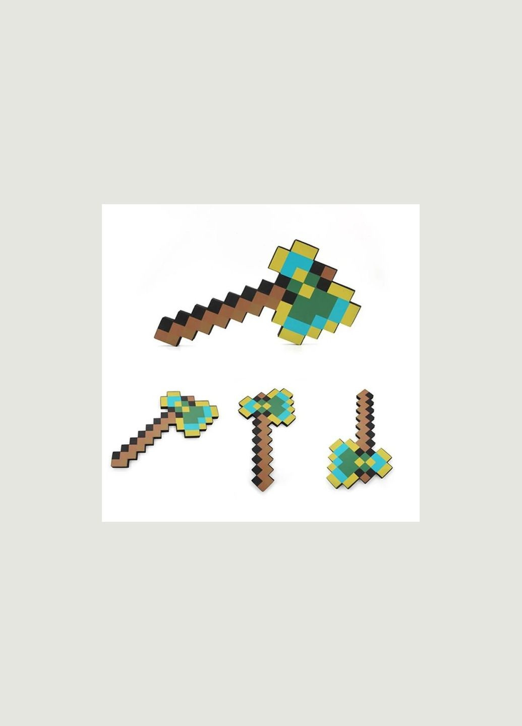 Алмазнозолотой топор Minecraft 40 см No Brand (285792247)