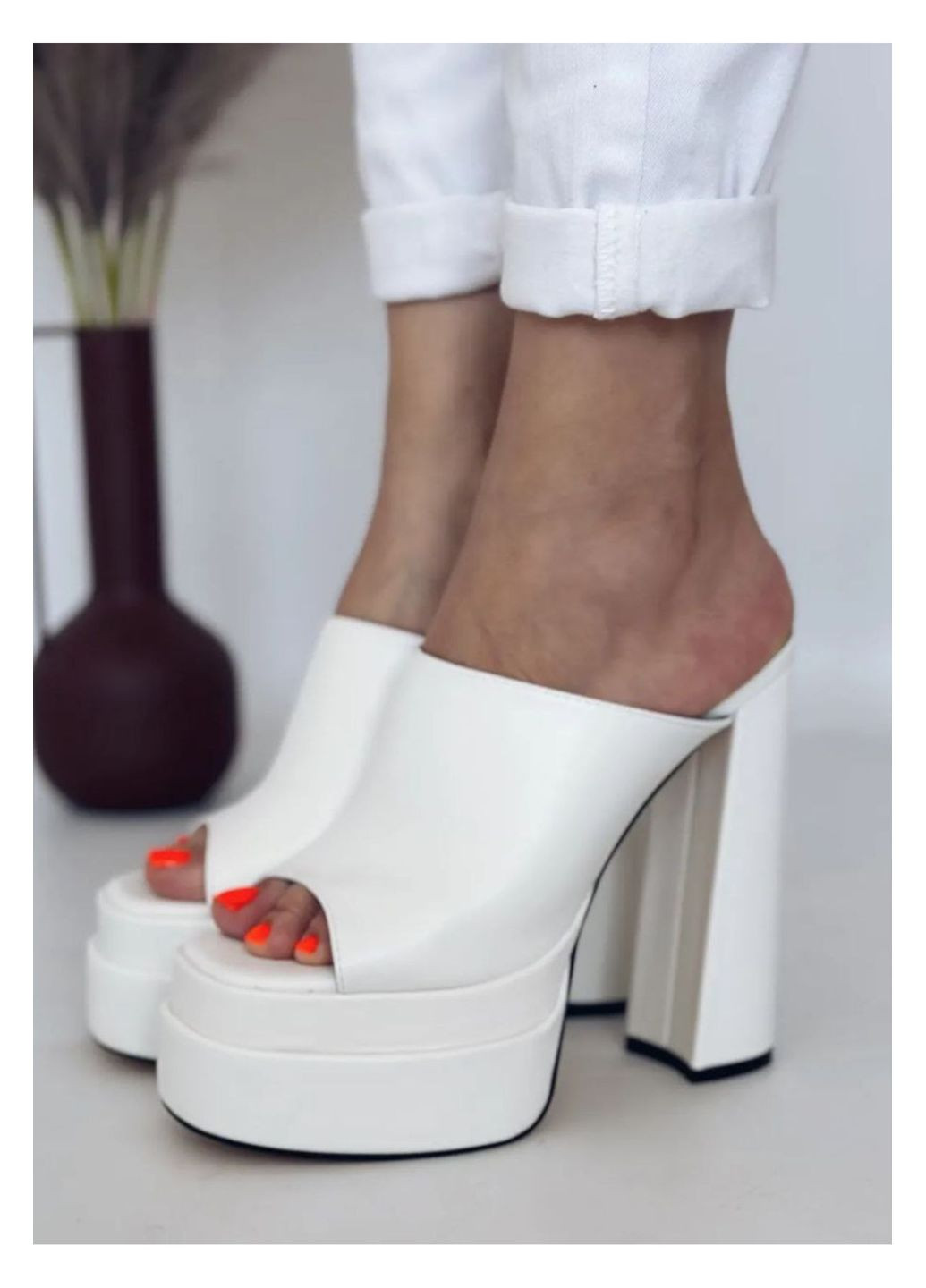 Белые стильные женские сабо No Brand