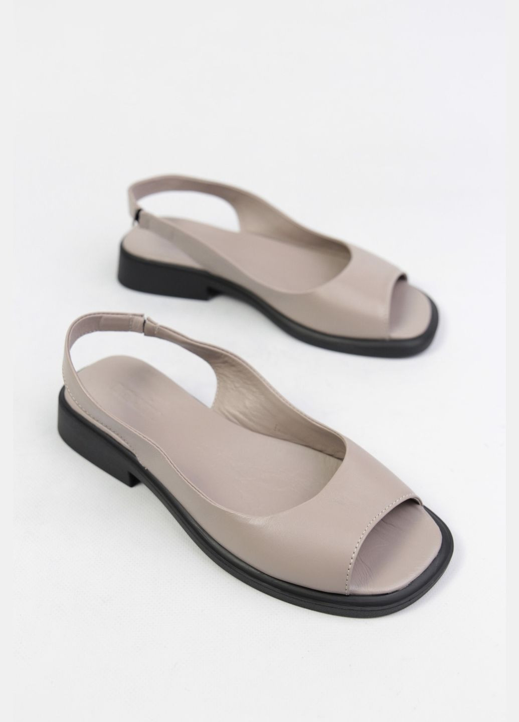 Шльопанці Benito (326597076)