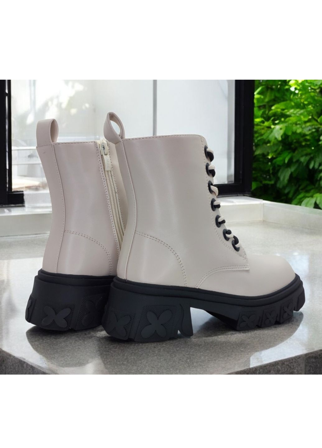 Бежевые зимние ботинки зимние Clibee