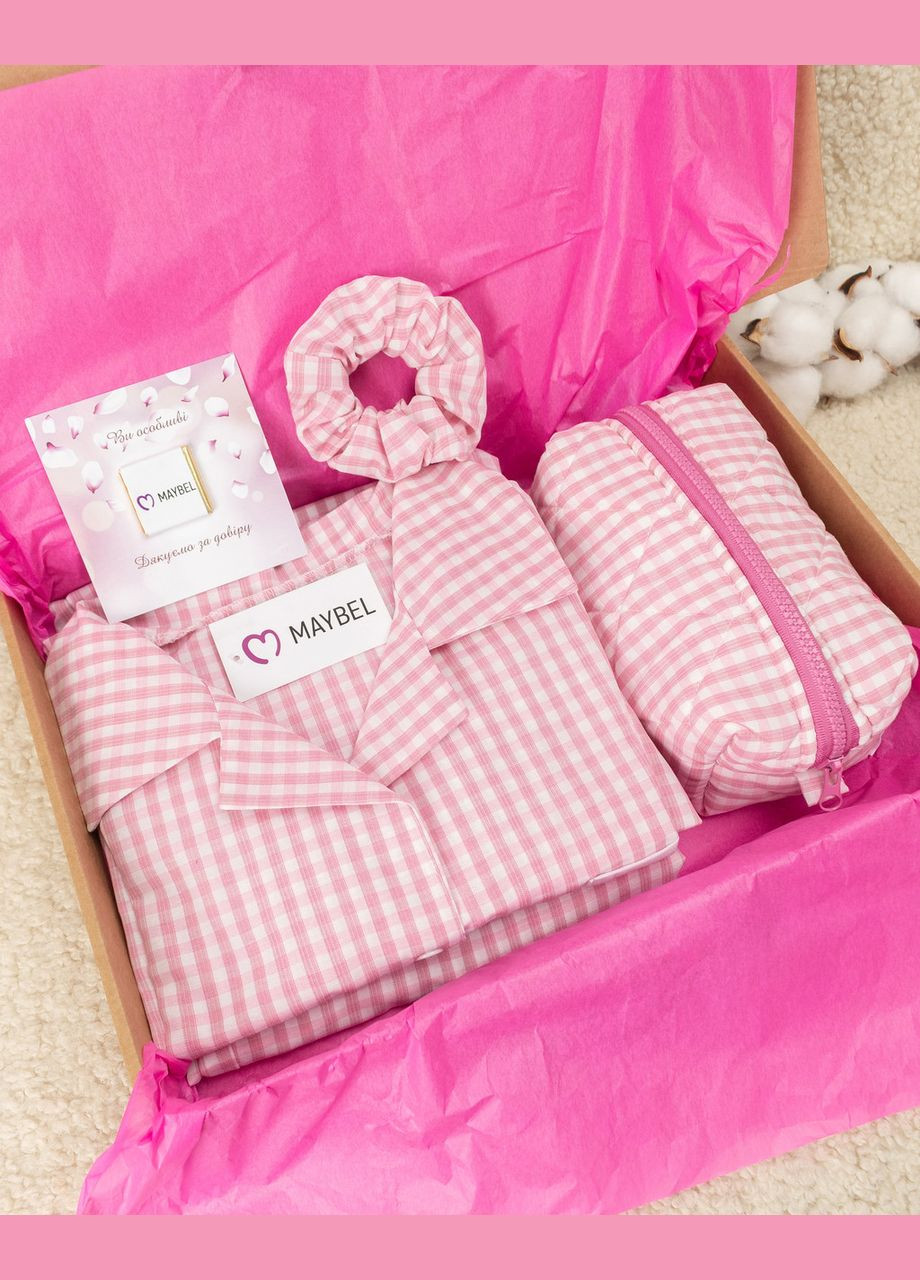 Рожева всесезон подарунковий набір бавовняна піжама сорочка та штани, косметичка та резинка рожева клітинка Maybel