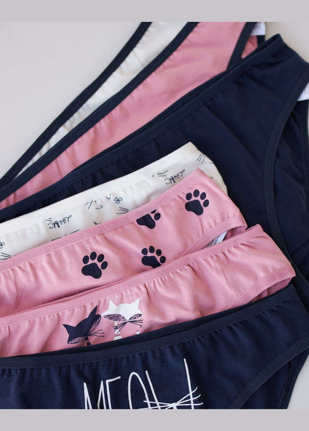 Набор женских базовых трусиков неделька - 7 шт. Nicoletta (303617337)