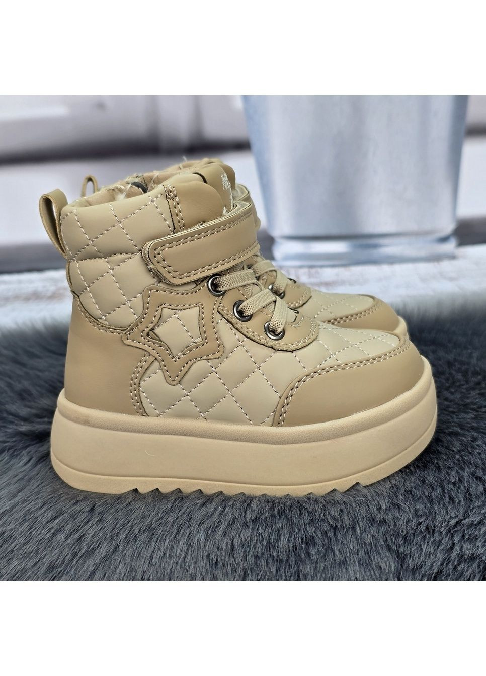 Бежевые повседневные зимние ботинки детские для девочки зимние на овчине Bessky
