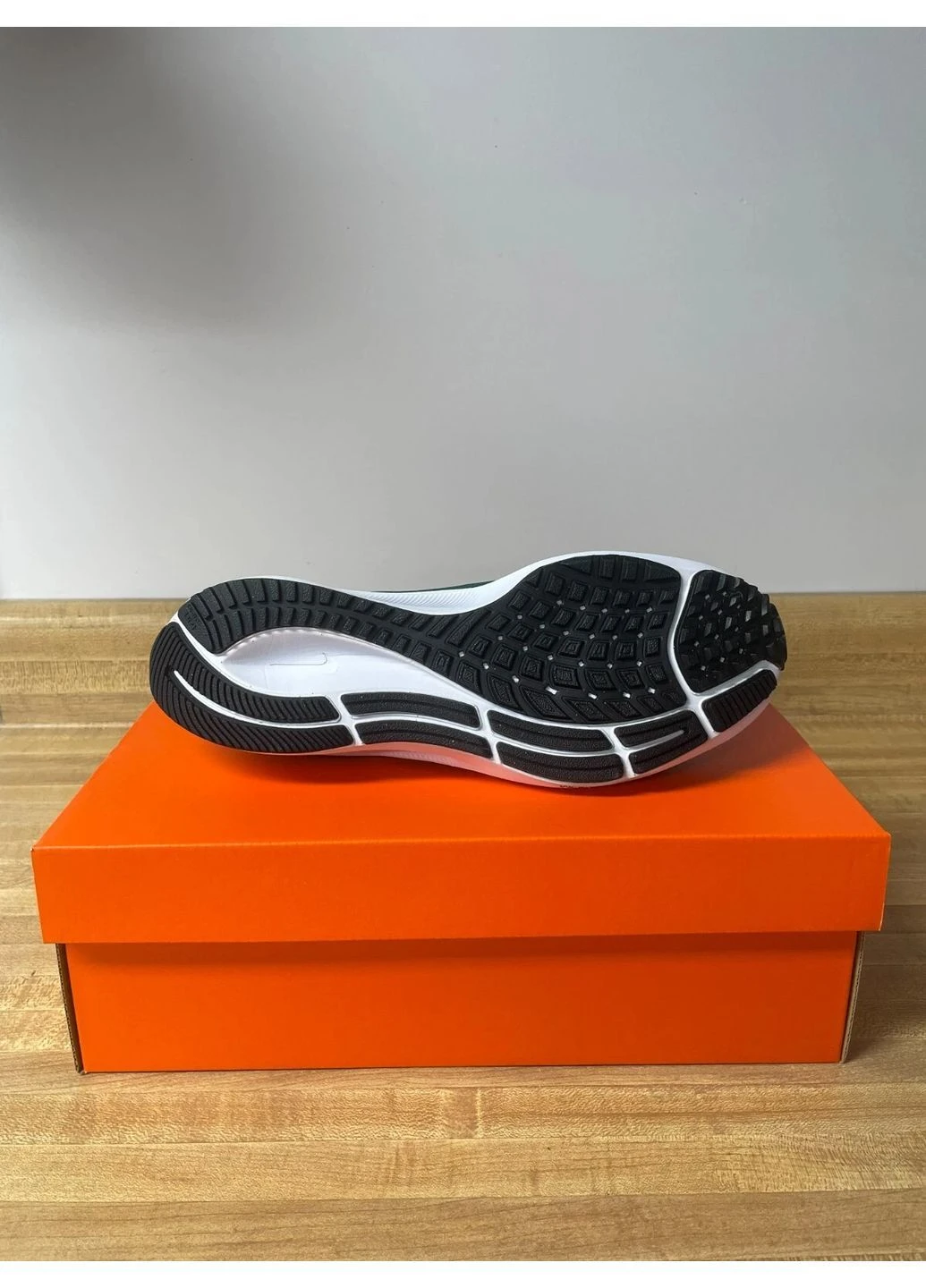Кроссовки Air Zoom Pegasus 38 Nike бежевые (399423350)