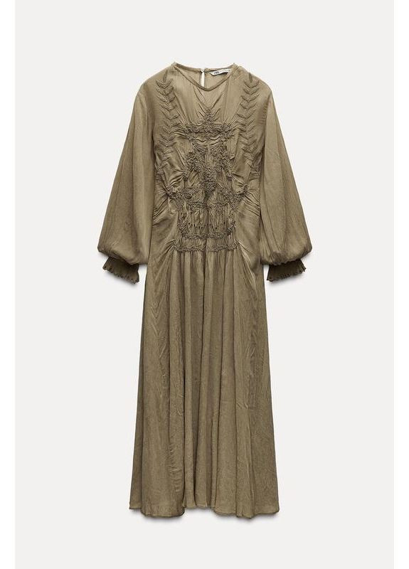 Оливковое (хаки) жаккардовое платье с вышивкой zw collection Zara