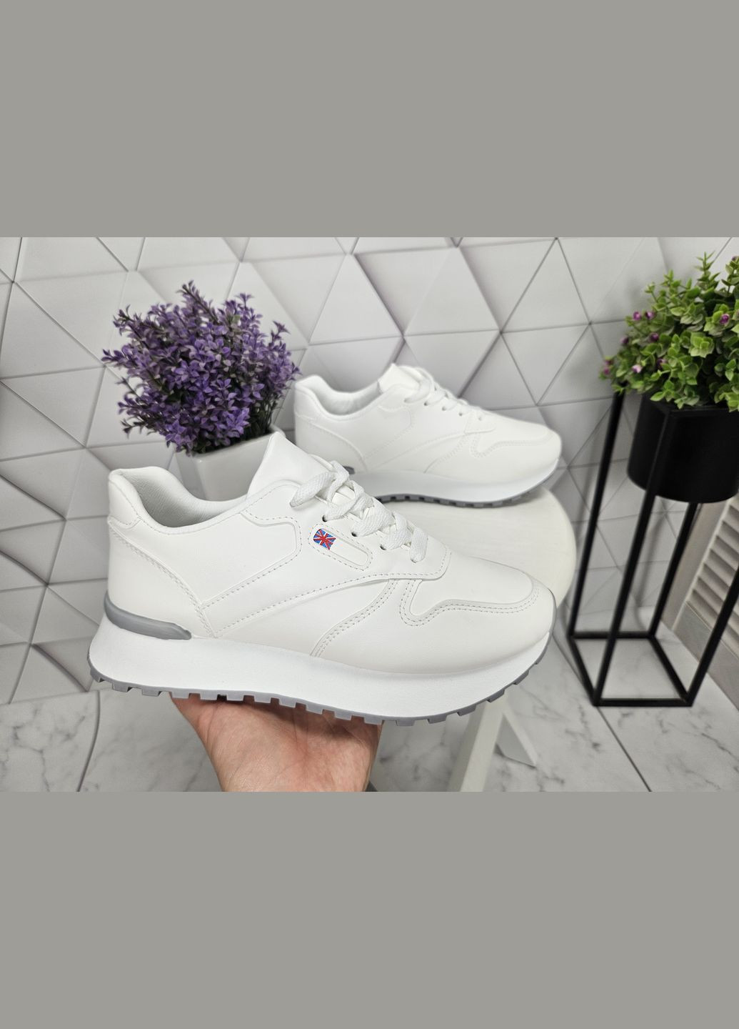 Кроссовки белые на тракторной подошве классика No Brand белые (322650759)