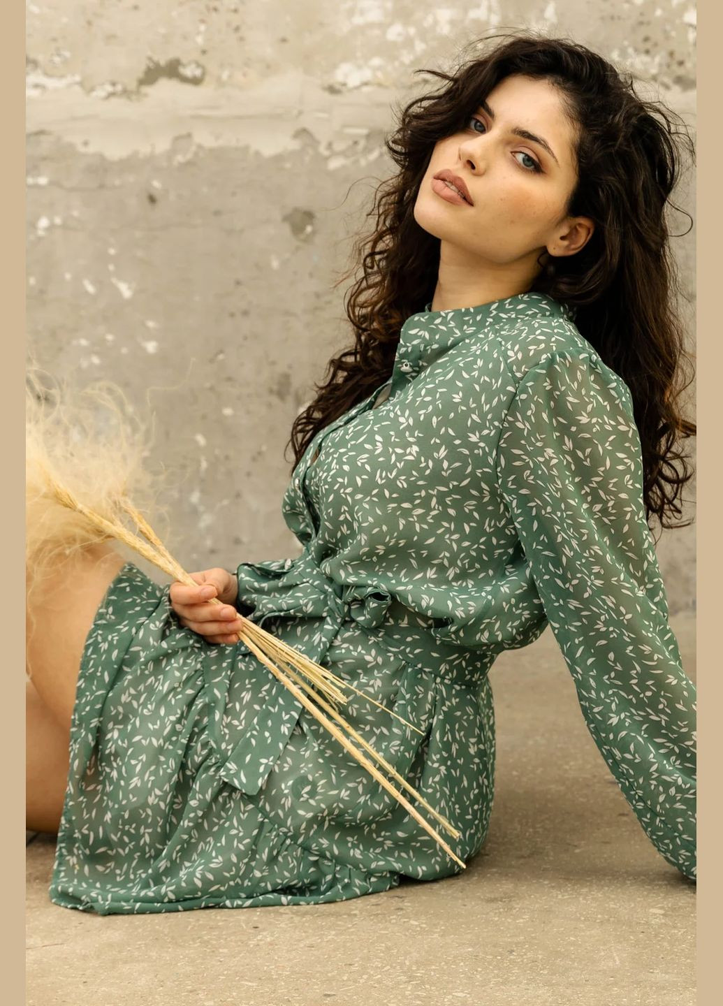 Оливковое повседневный, кэжуал платье с пышной юбкой Seventeen с цветочным принтом