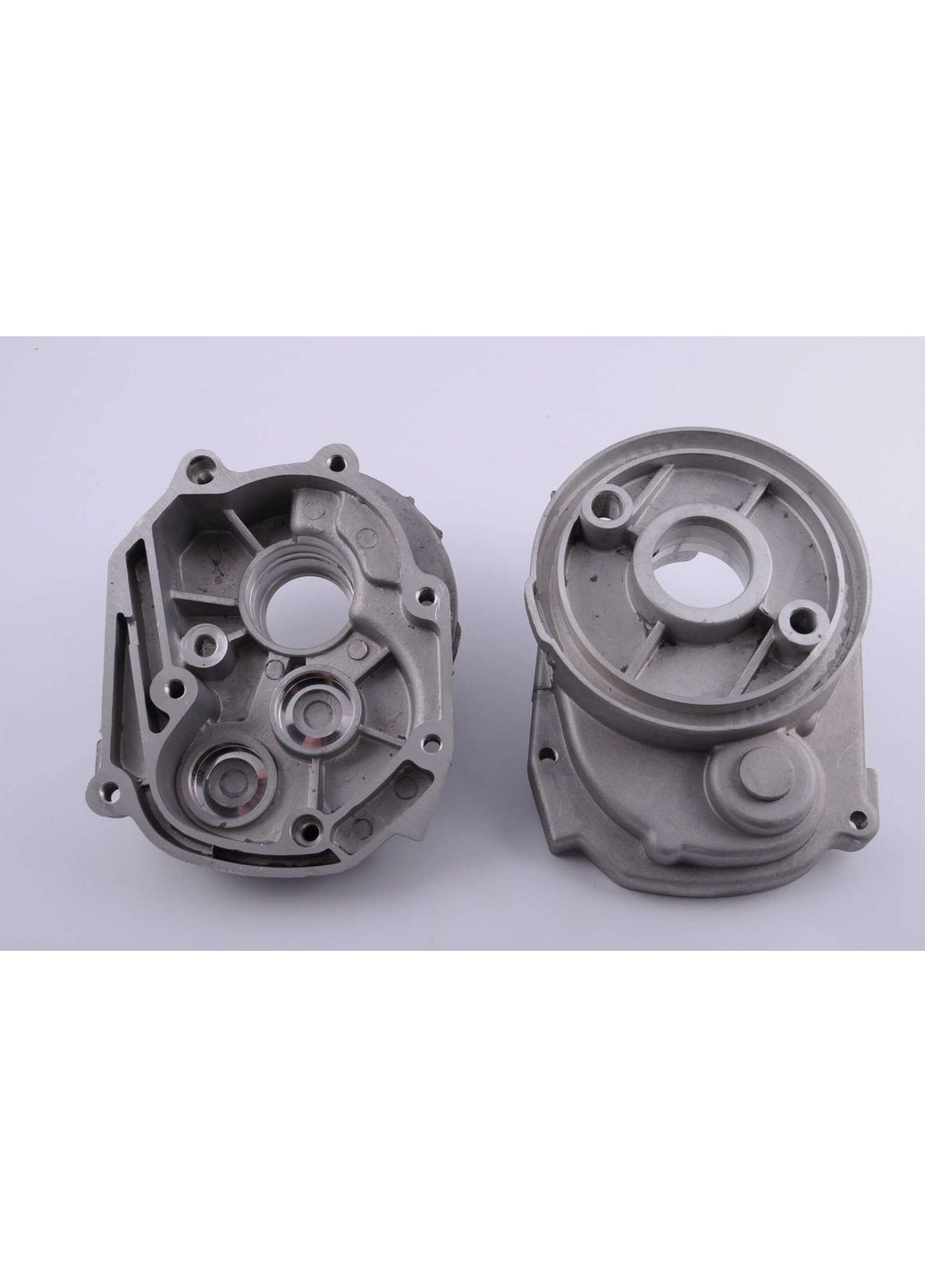 Кришка редуктора 2T Stels 50 No Brand (370184110)