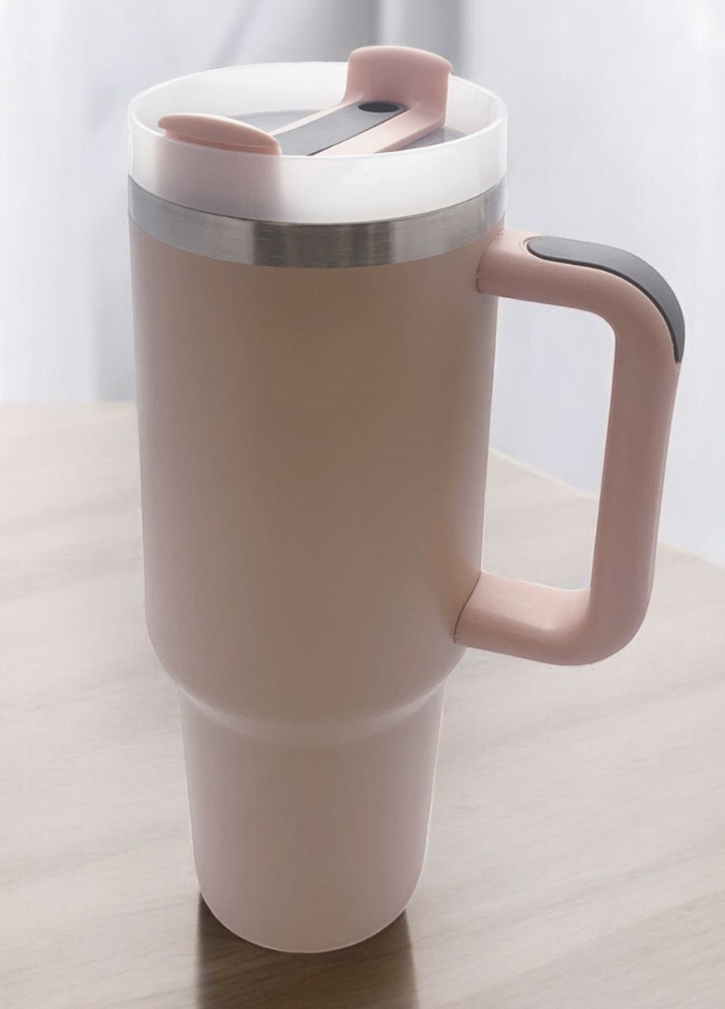 Термокружка с ручкой и трубочкой, розовая, 1100 мл No Brand (316319163)