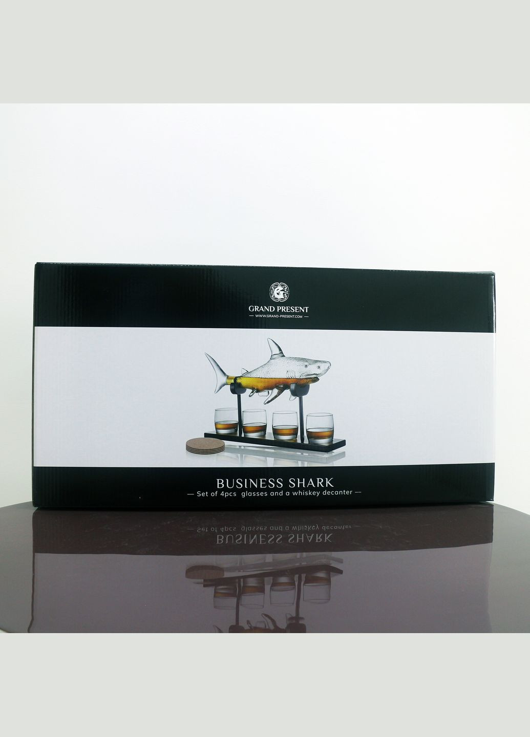 Декантер "Акула бизнеса" набор графин и 2 стакана для виски (GP241208) Гранд Презент (302254514)