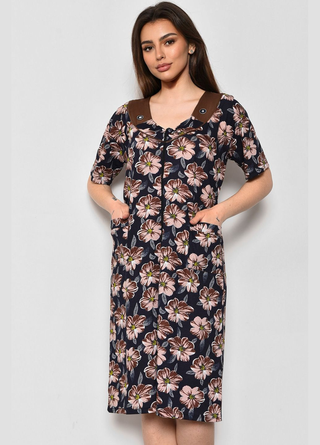 Халат жіночий напівбатальний з квітковим принтом темно-синього кольору Let's Shop (280777189)