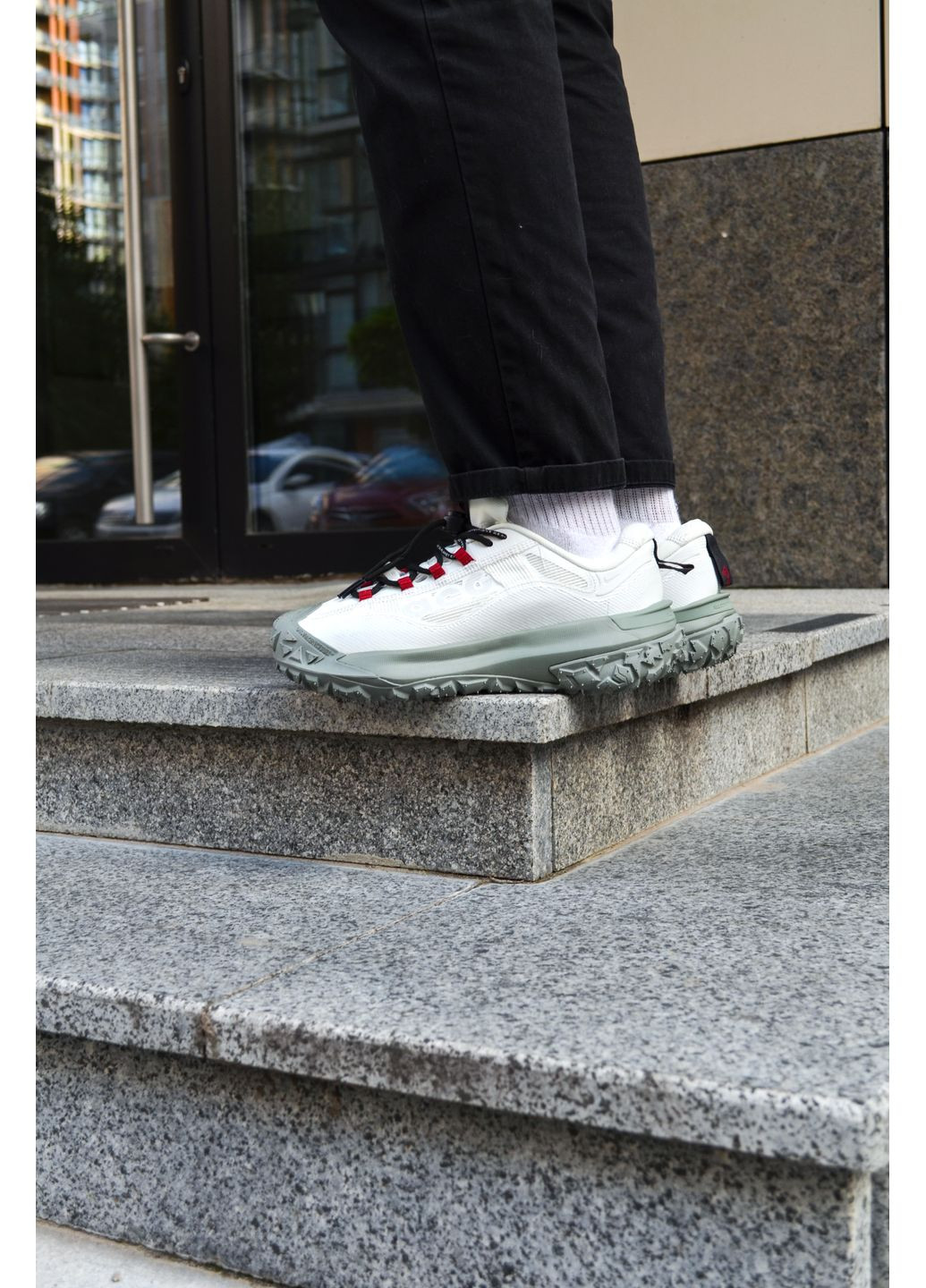 КРОСІВКИ ЖІНОЧІ NIKE ACG MOUTAIN FLY 2 LOW GORE TEX WHITE НАЙК АСЖ МАУНС ФЛАЙ No Brand білі демісезони (367170986)