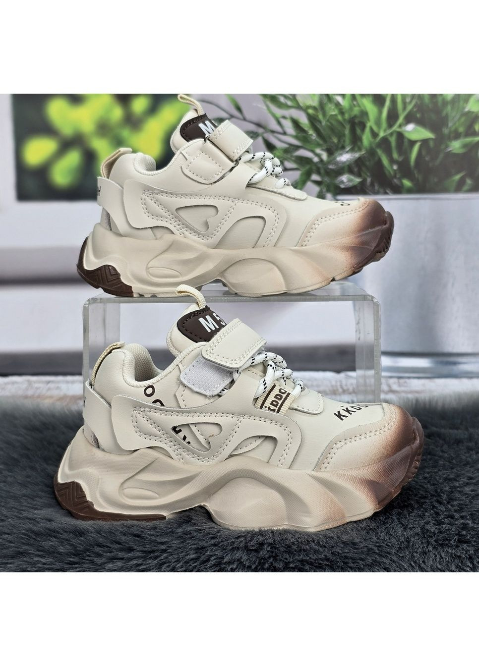 Бежевые демисезонные кроссовки детские для девочки Jong Golf