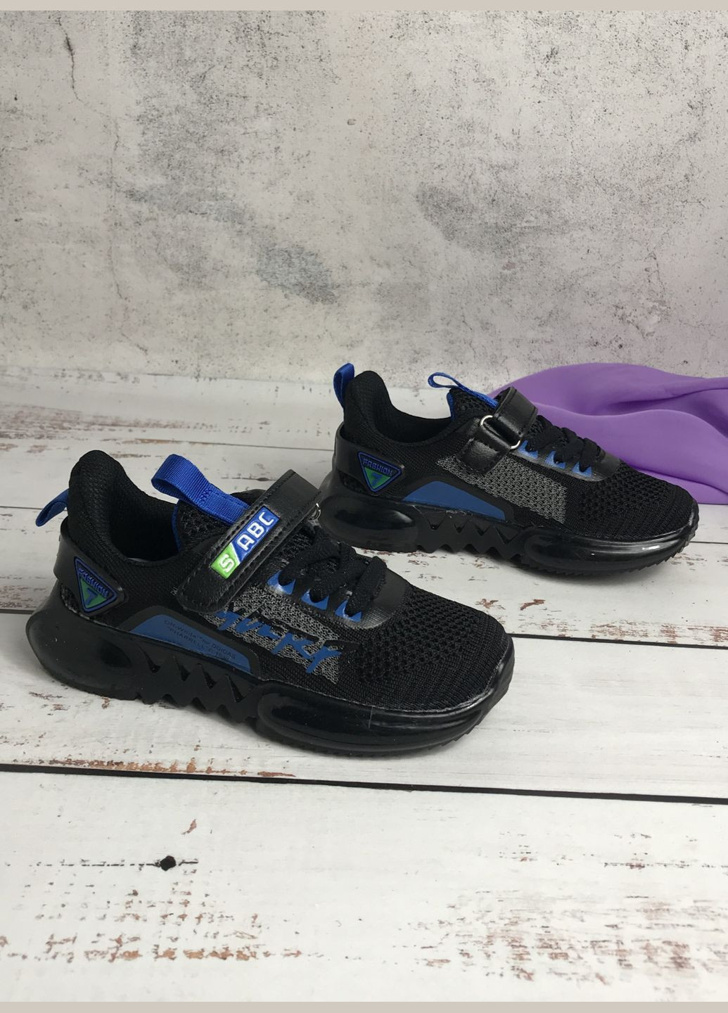 Черные всесезон кроссовки детские для мальчика led черный (536) CBT.T