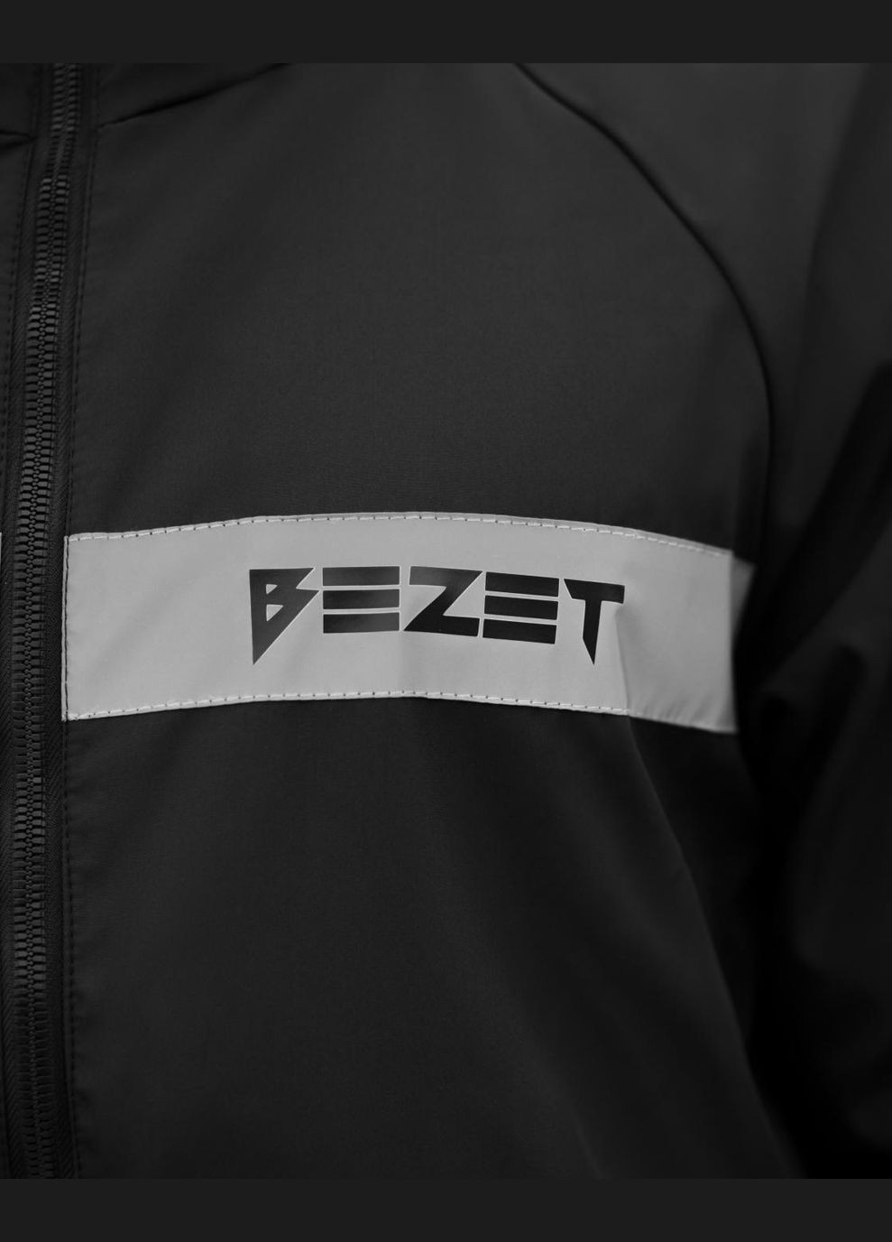 Серая демисезонная куртка ветровка "твой враг" черный, серый BEZET
