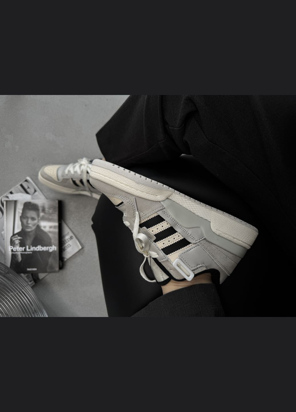 Серые демисезонные кроссовки мужские и женские adidas forum exhibit low grey white | адидас форум серые белые No Brand