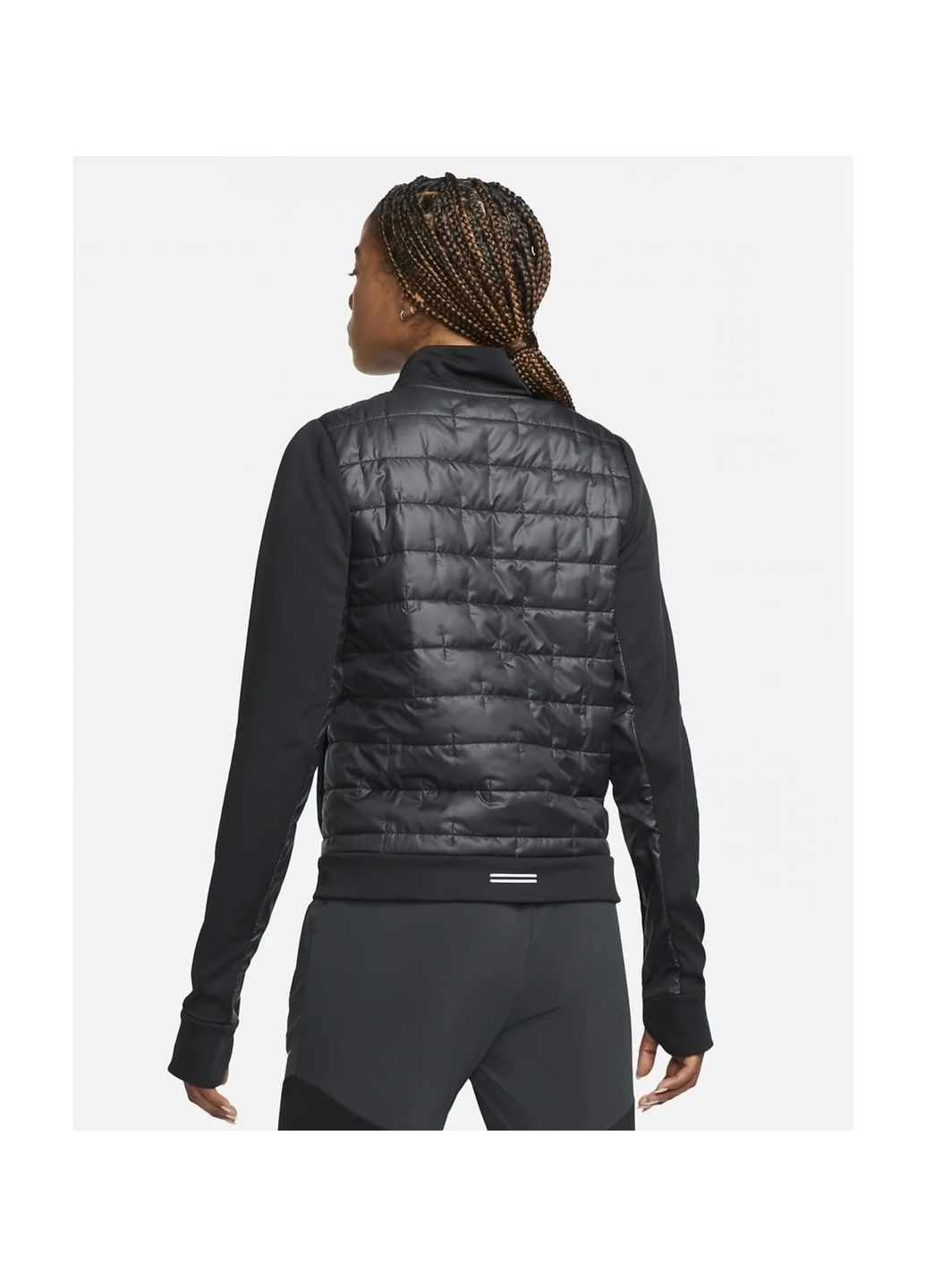 Черная куртка женская therma-fit black Nike