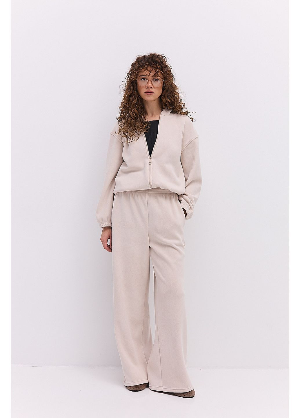Женский спортивный костюм из флиса молочный с зип-худи и прямыми брюками Arjen (364967580)