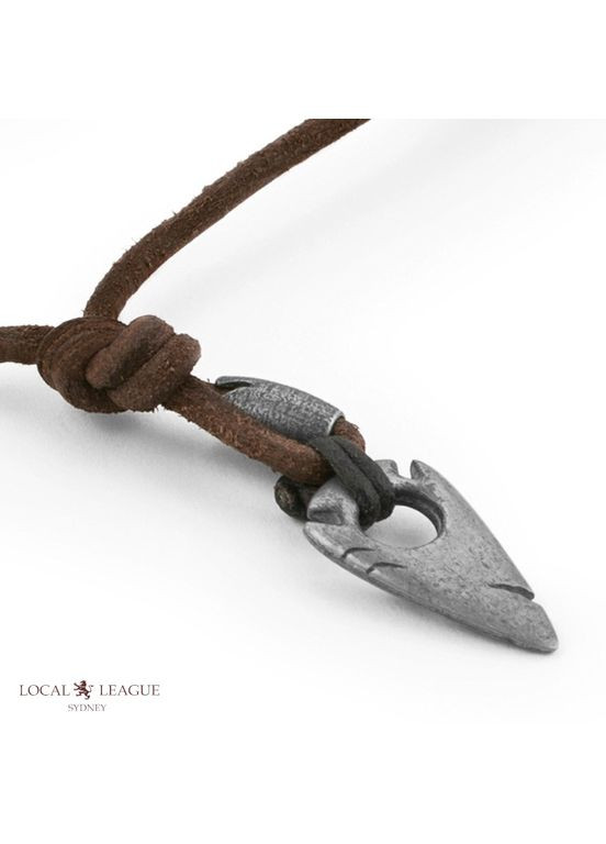 Коричневий чоловічий шнурок-чокер зі шкіри з кулоном "Наконечник стріли" LN436 (Розмір 40-65см регульований) Local League (334709203)