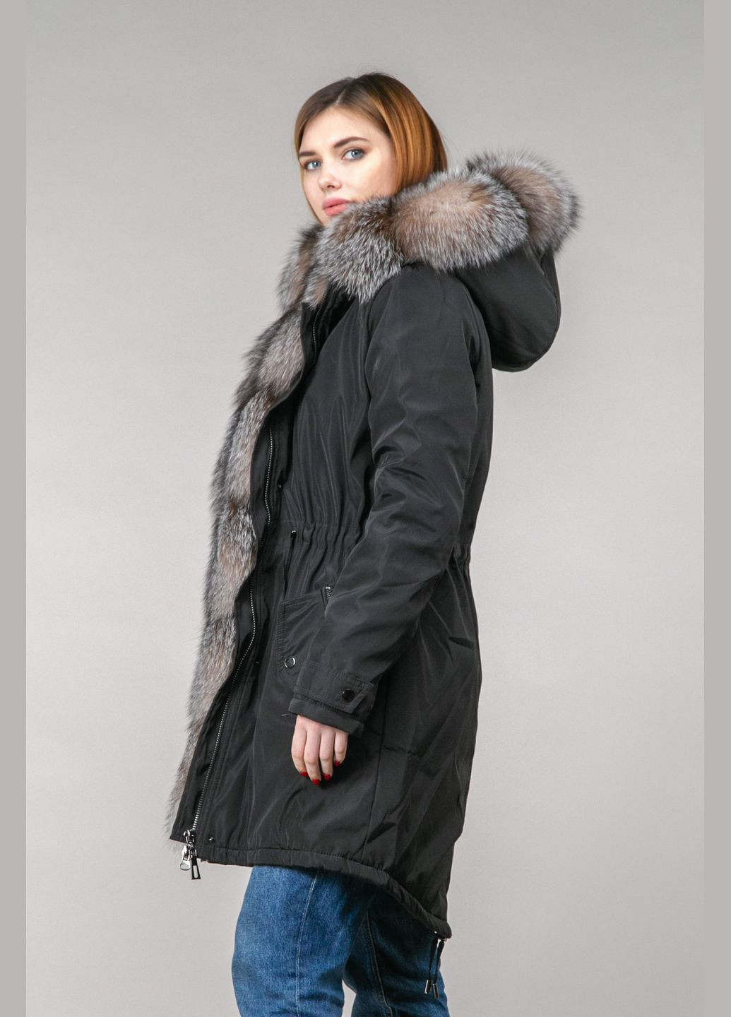 Парка жіноча чорна з блюфростом Chicly Furs (290665109)