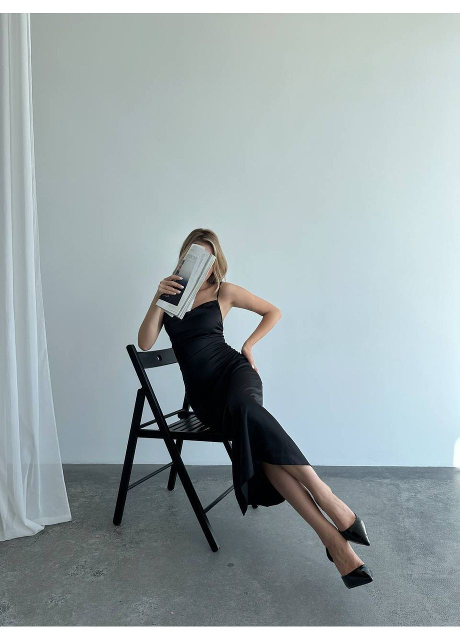 Черное праздничный платье Vione однотонное