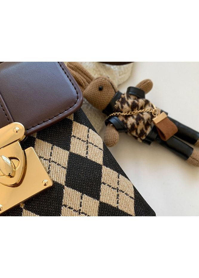 Детская мини сумочка на плечо с брелком зайцем для девочек из экокожи и ткани розовая No Brand (351536888)