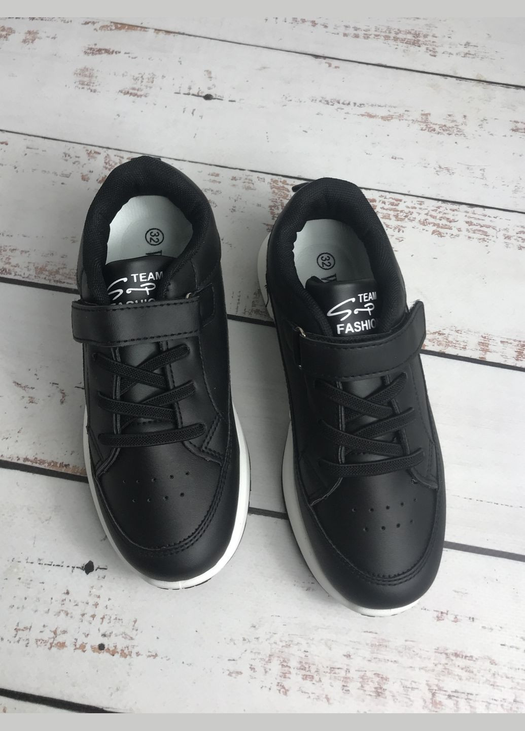 Чорні всесезонні кросівки дитячі для дівчинки чорний (527) W.Niko