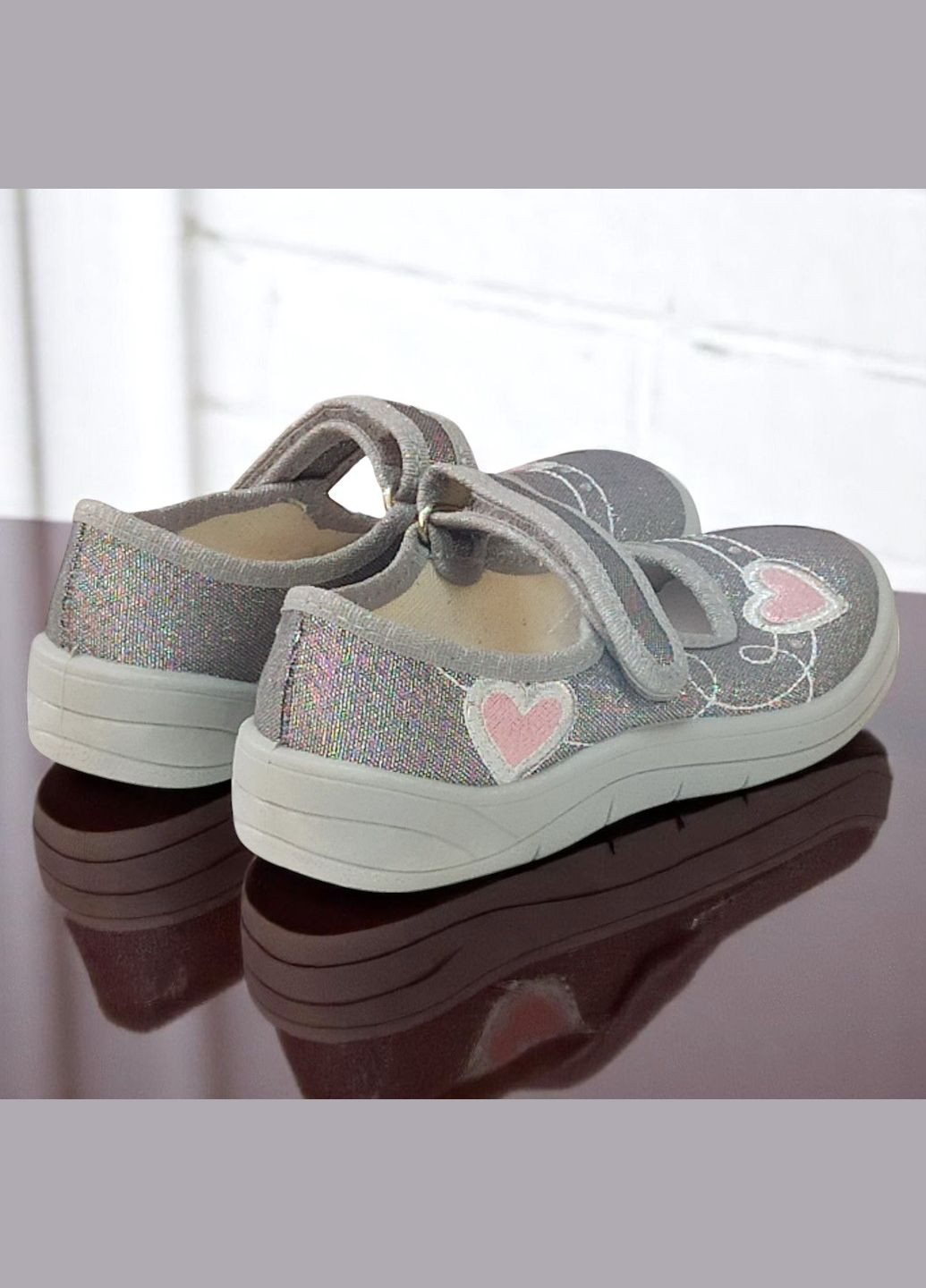 Ортопедичні закриті тапочки капчики на липучці для дівчинки зміна в садок Валді Waldi (332625413)