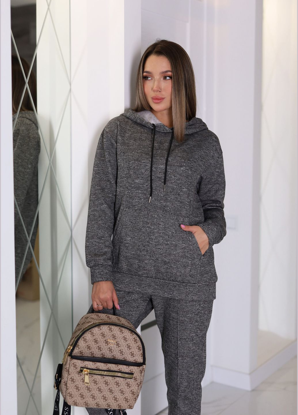 Повсякденний жіночий костюм-двійка з капюшоном INNOE Костюм (306461792)