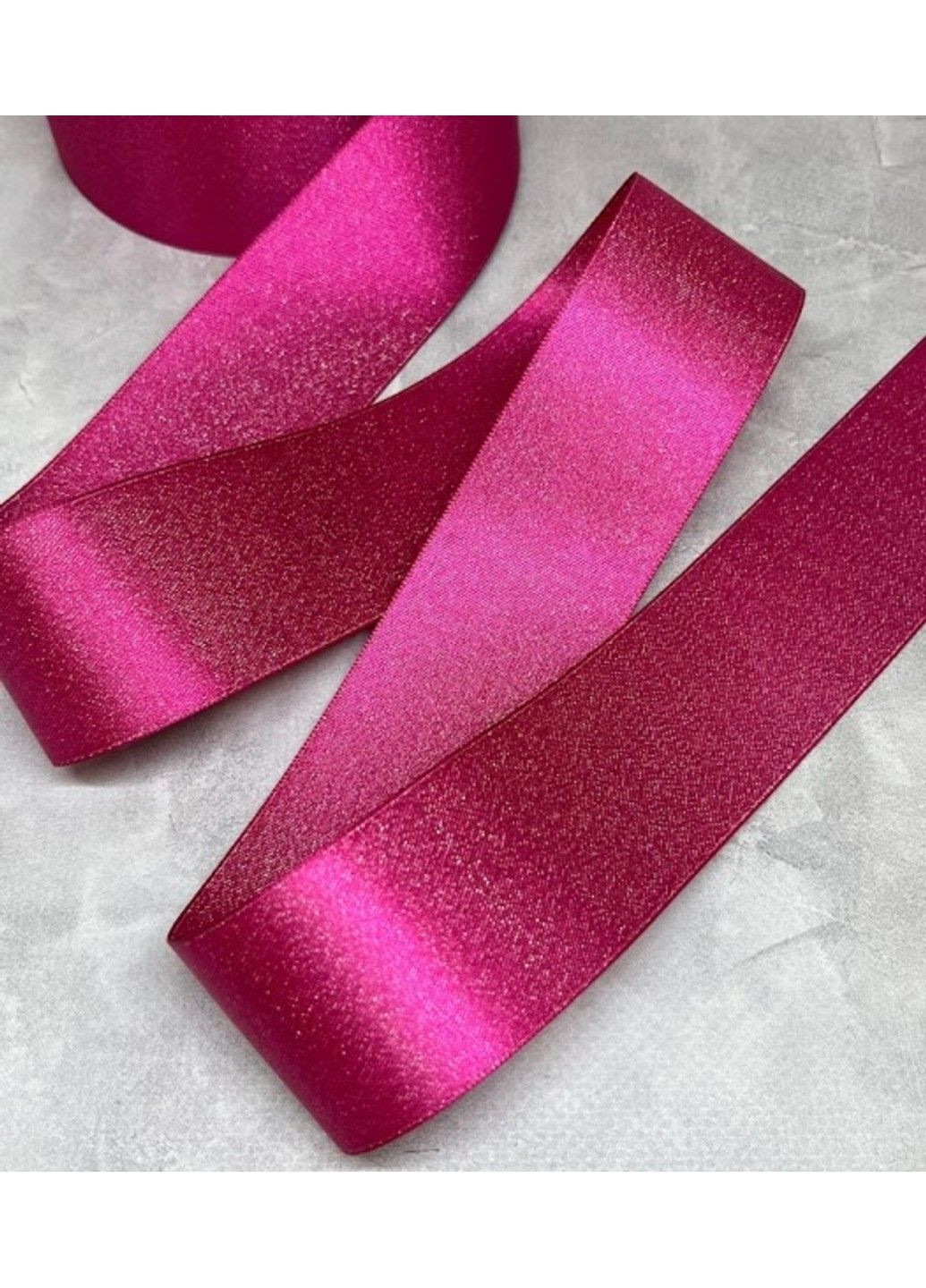 Двостороння атласна стрічка 3.8 см із срібною ниткою, колір- малиновий, метр No Brand (307830262)
