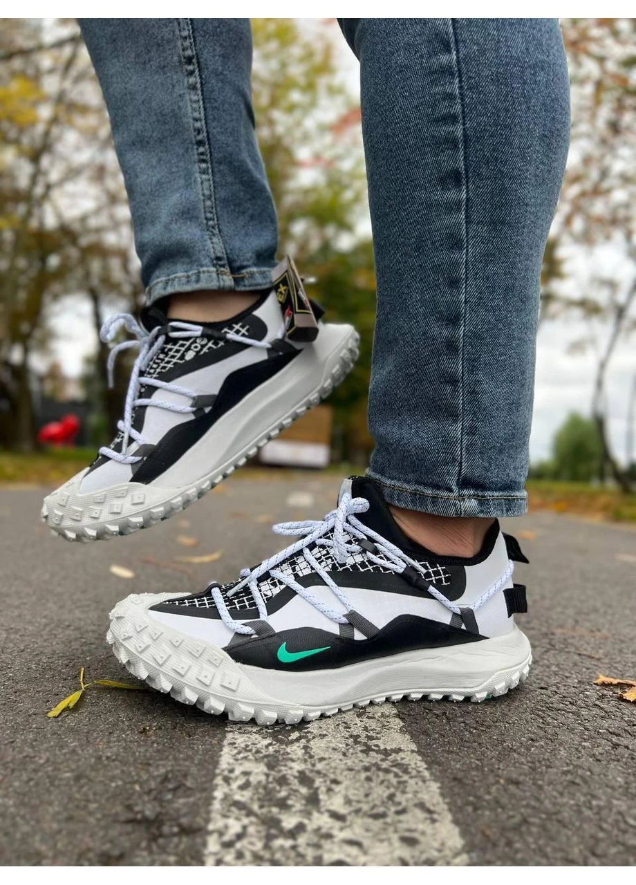 Белые демисезонные кроссовки мужские nike acg mountain fly low white найк асж маунс флай белые No Brand
