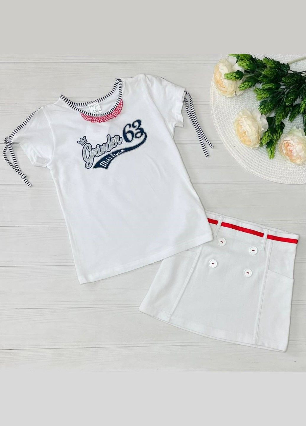 Белый комплект (футболка,юбочка) Garden Baby