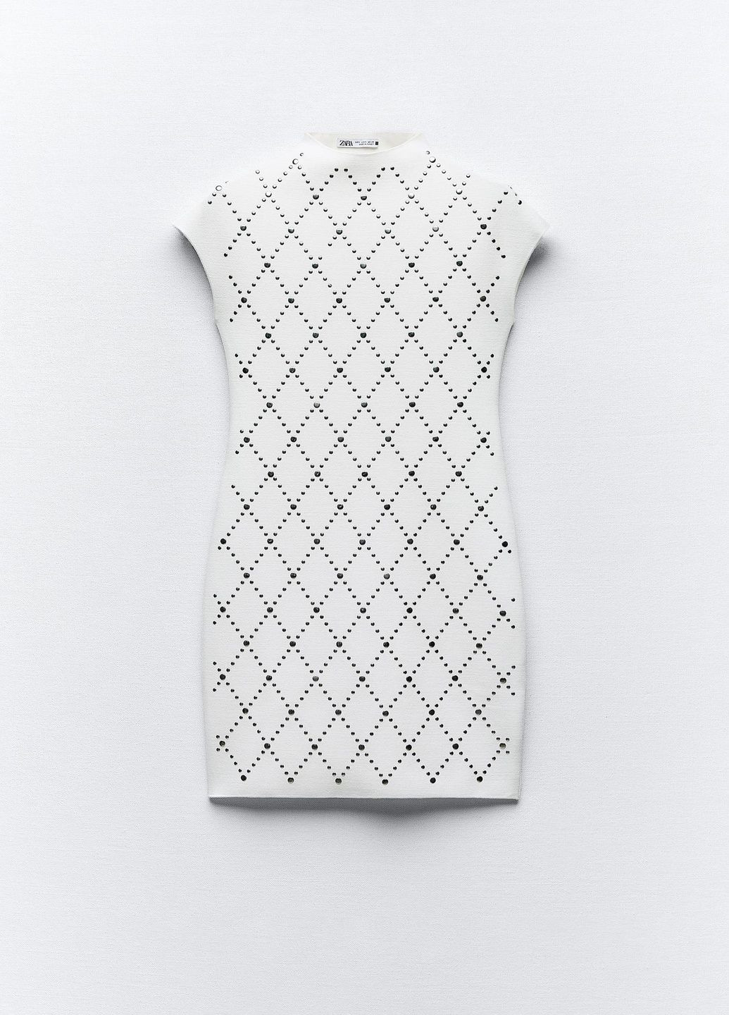 Белое повседневный платье Zara с геометрическим узором