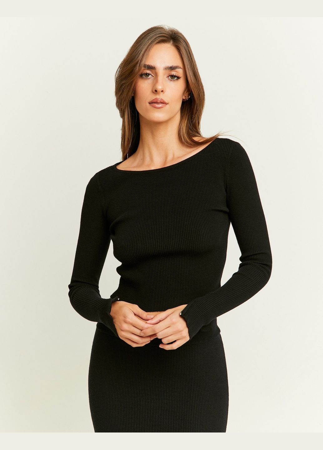 Черный джемпер Tally Weijl однотонный (311947451)