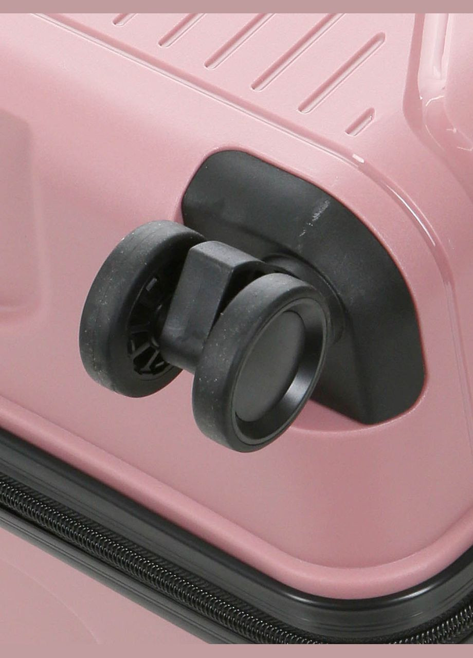 Чемодан средний М полипропилен пудра 65х44х26см/62л/3.3кг/ 291 WORLDLINE (324802356)