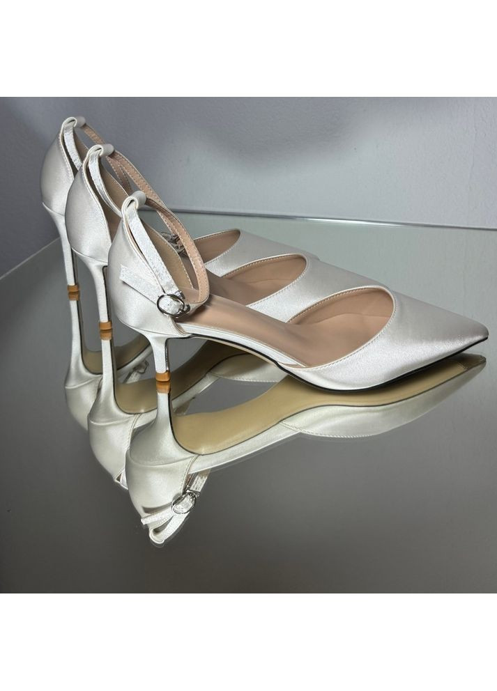 No Brand Жіночі туфлі весільні атласні та ремінцем перли та брошкою 7,5 см білий з текстиль, — (351394573)