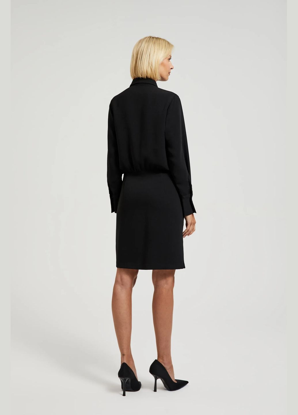 Черное платье Moodo