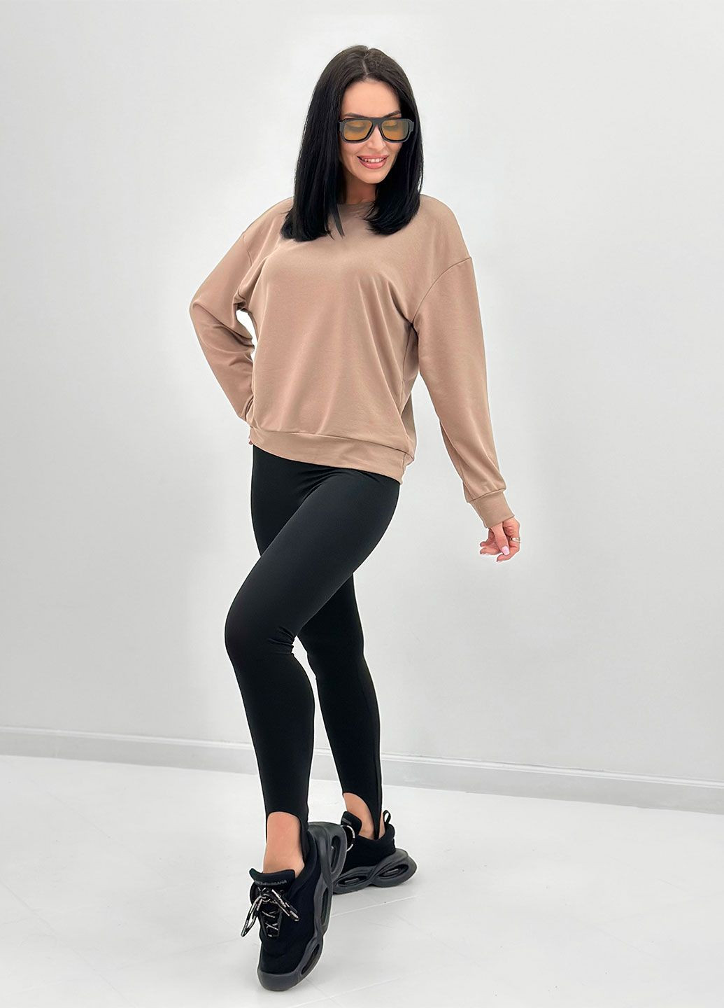 Кавовий базовий світшот з двонитки Fashion Girl однотонний (290111737)