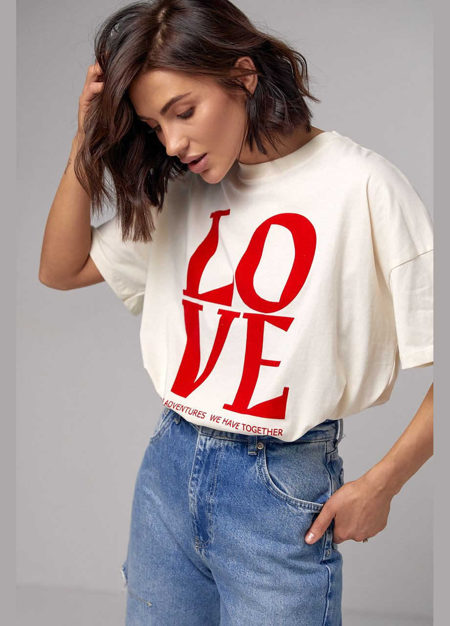 Темно-бежева літня жіноча бавовняна футболка з написом love Lurex