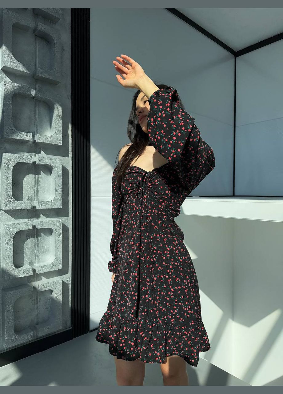 Чорна повсякденний легка сукня в квітковий принт з пишною спідницею Adelante з квітковим принтом