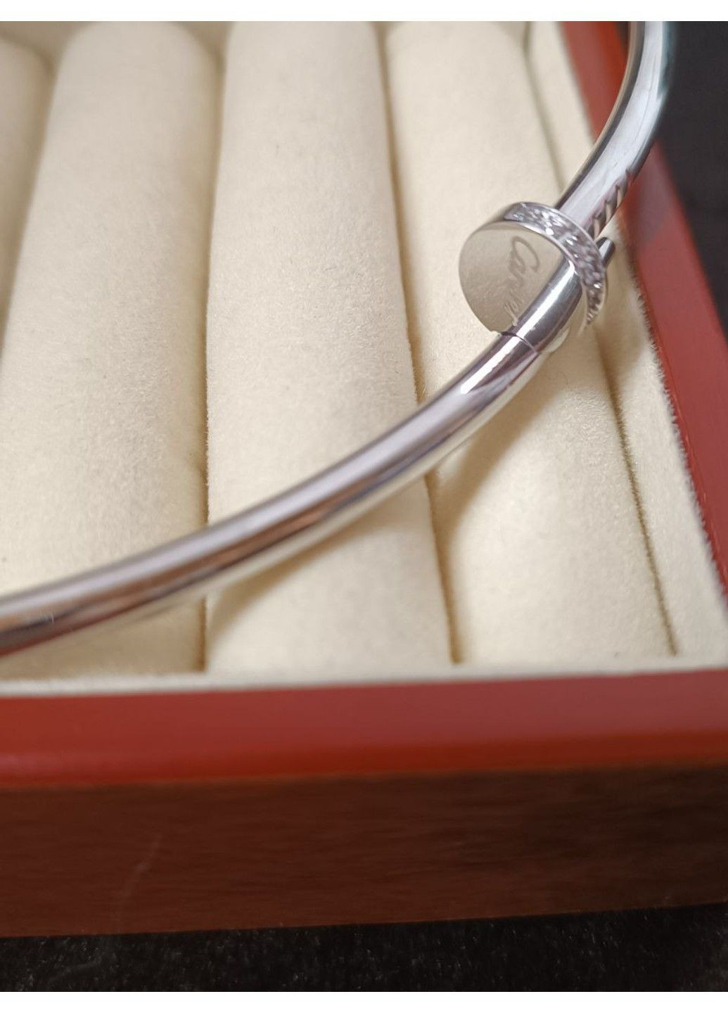 Колье-гвоздь женское из медицинской стали серебристое с камнями No Brand (368713784)