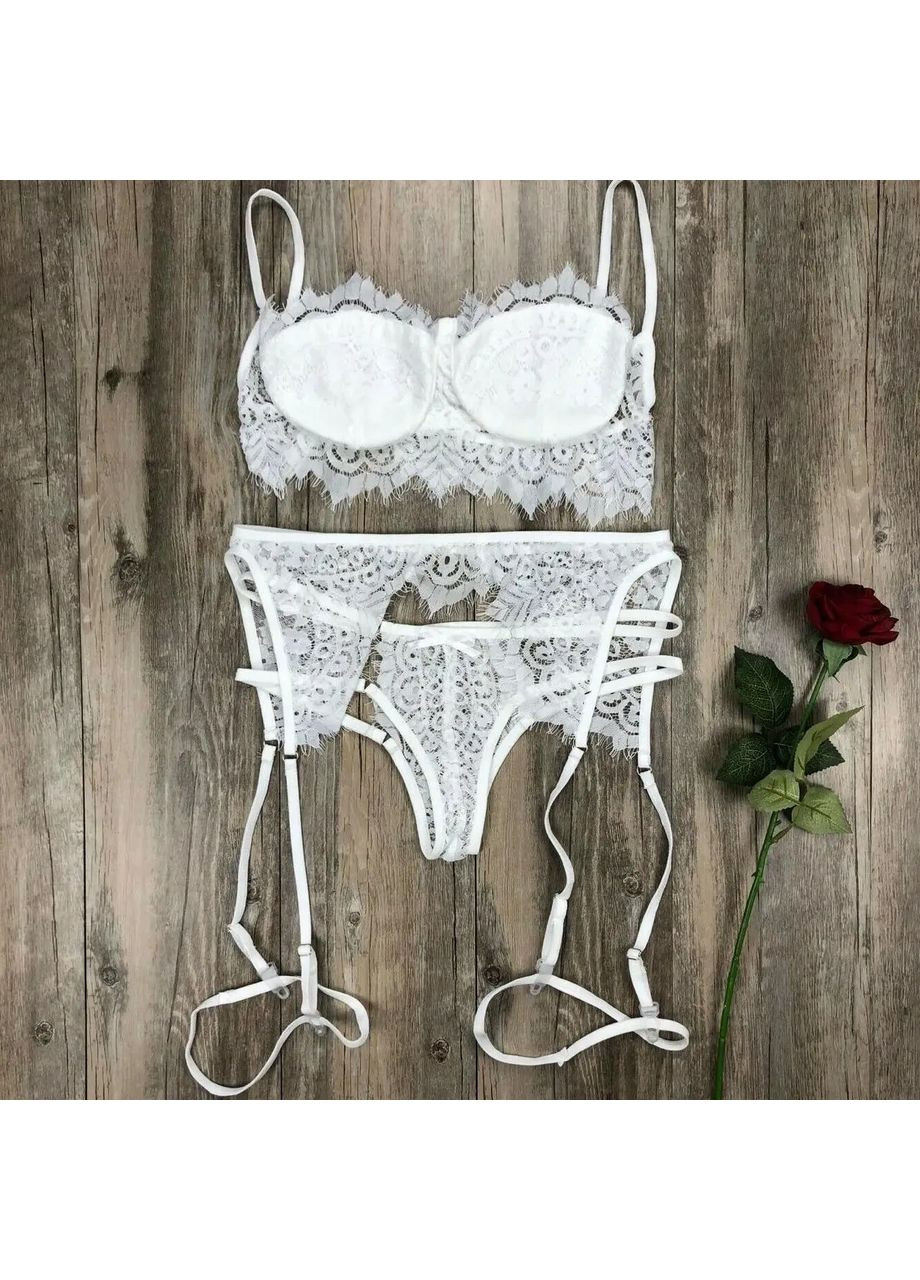 Белый демисезонный яркий эротический комплект из французского нежного кружева. кружевной комплект с поясом No Brand
