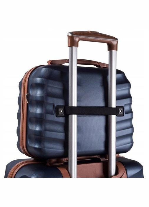 Валіза Wings (346533471)