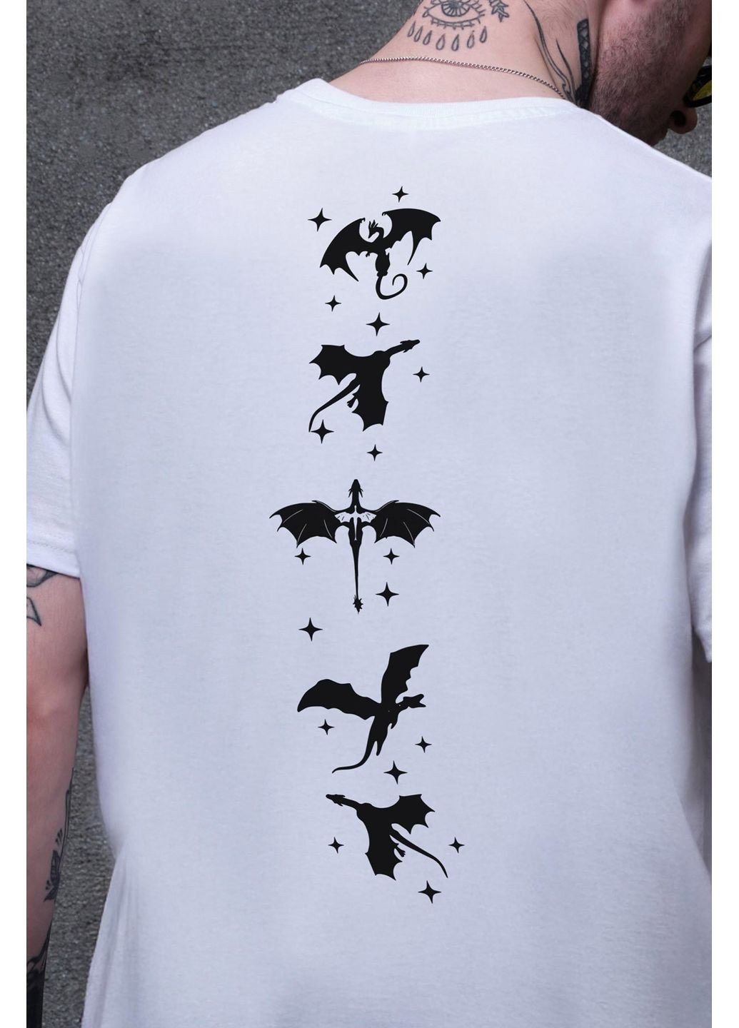 Белая мужская оверсайз футболка с принтом четвертое крыло white Without