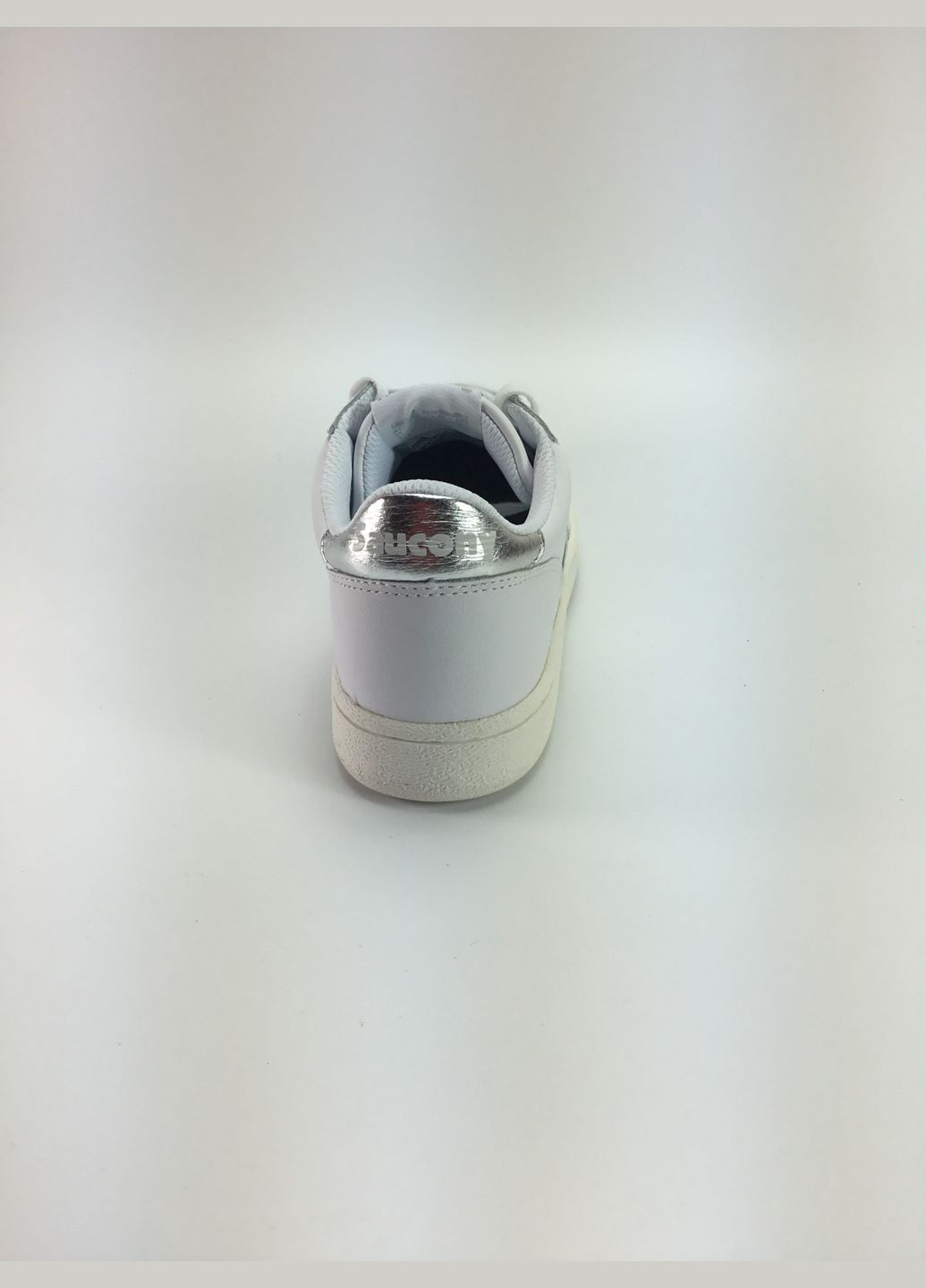 Белые женские кросовки Saucony jazz court