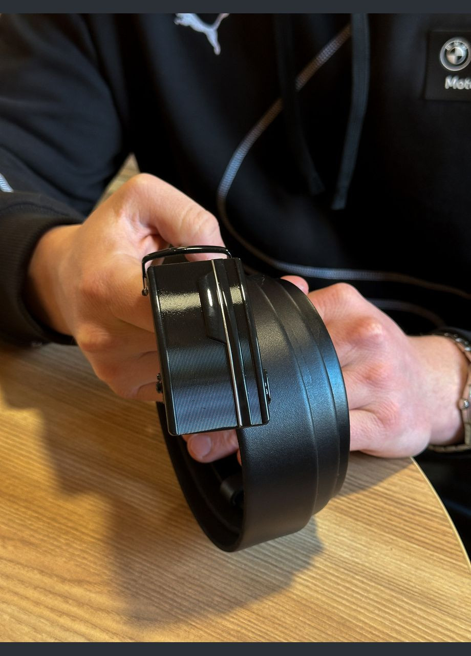 Чоловічий шкіряний ремінь із пряжкою автомат 4978 No Brand (359380813)