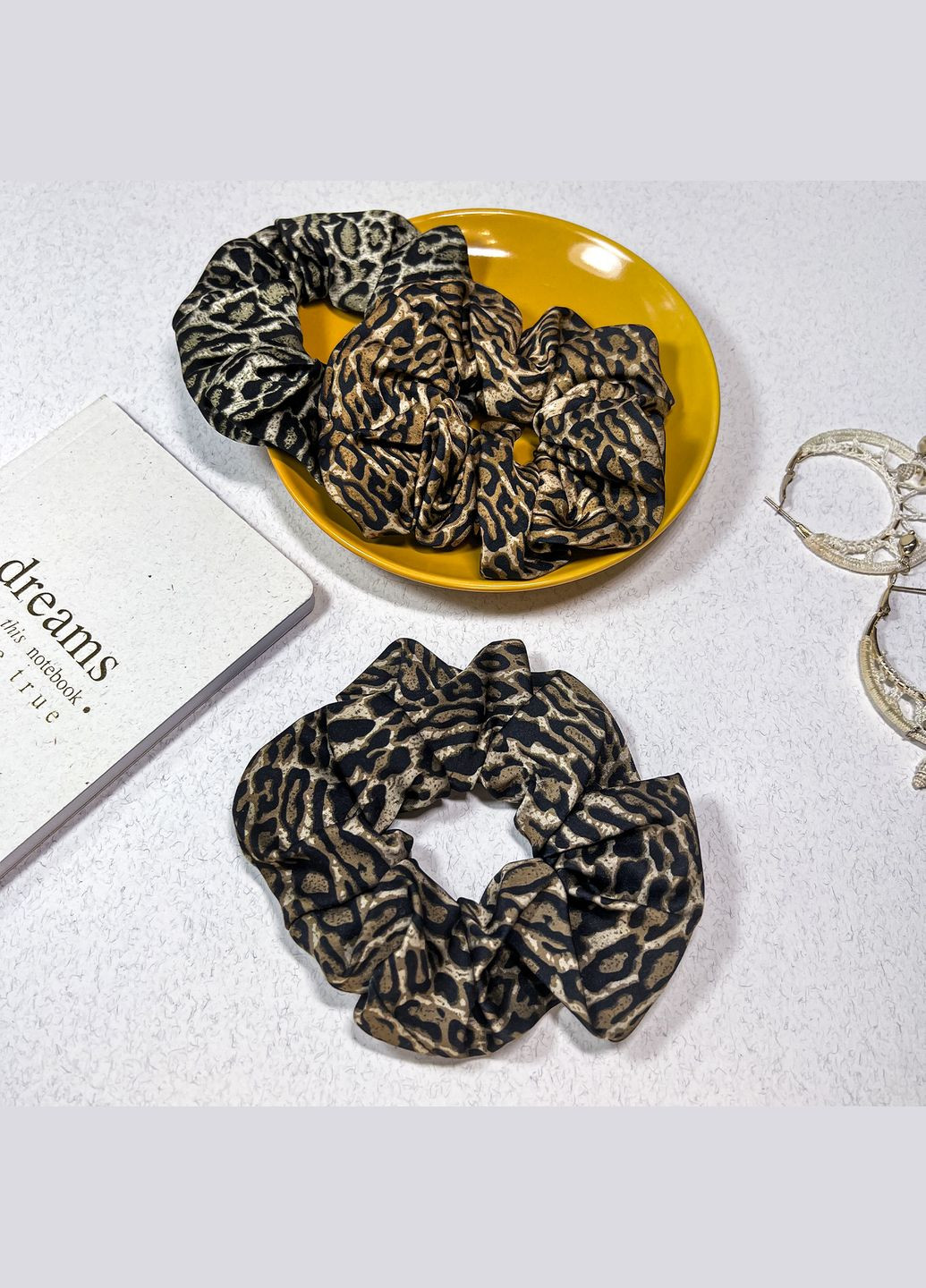 Набір резинок для волосся - Скранчі - 3 резинки з шовка-сатина леопардові InRed (306437375)
